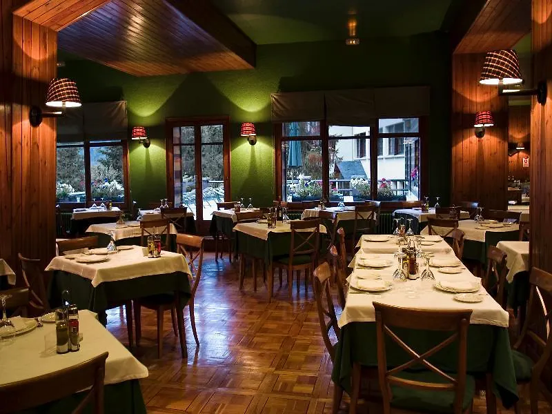 Hotel Manantial كالذيس ذي بوي